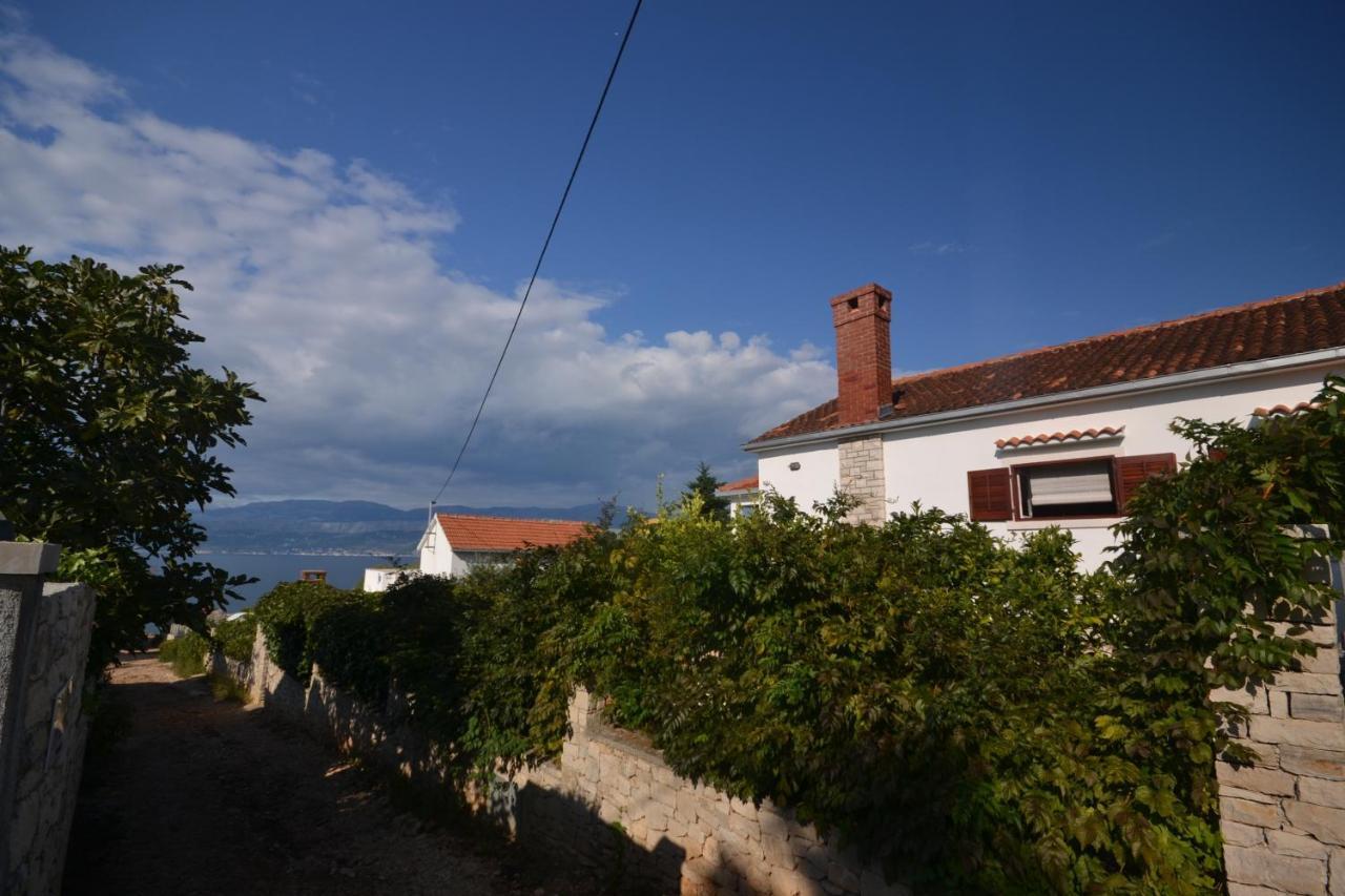 Apartments By The Sea Splitska, Brac - 11339 Exterior photo